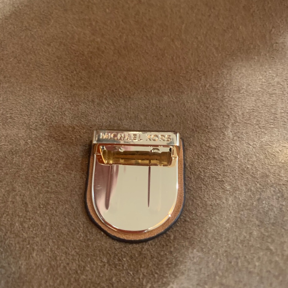 MK Bag - Picture 3 of 3